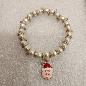 FAUX PEARL AND WIRE STRETCH BRACELET WITH SANTA CHARM